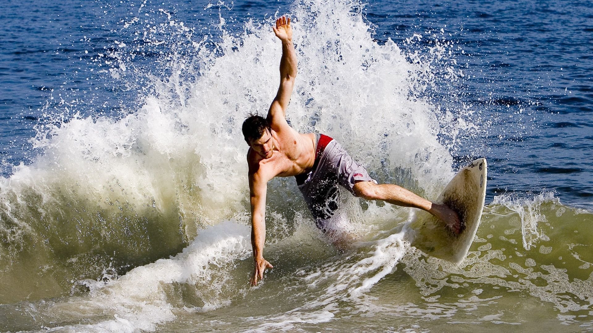 开云在线入口-场上球员对节奏变化的即时反馈机制，球队节奏