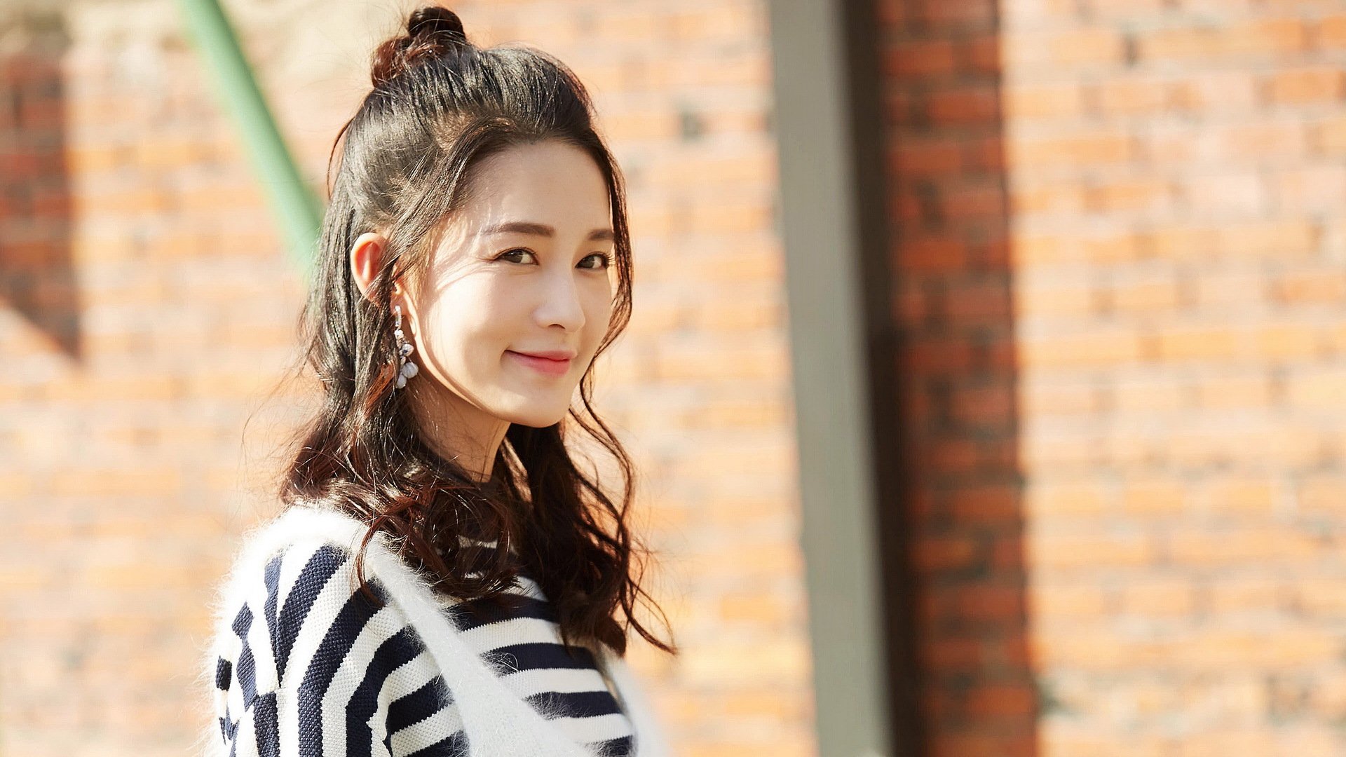 开云官网-中国足球联赛中场广告收益与品牌合作趋势,中国足球很强广告